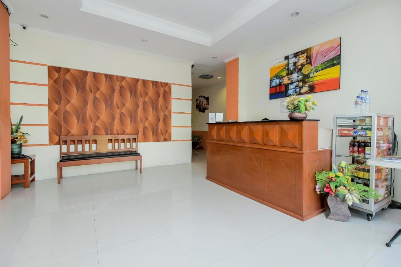 Reddoorz Near Jalan Jendral Sudirman Manado Hotel Екстериор снимка