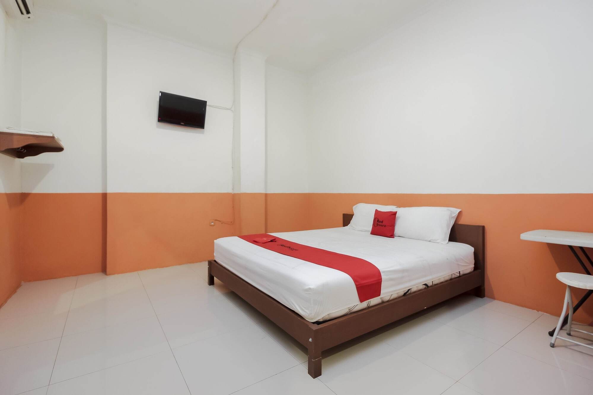 Reddoorz Near Jalan Jendral Sudirman Manado Hotel Екстериор снимка